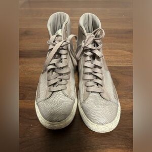 Nike Blazer Mid Snake Leather Trainers, Size 10.